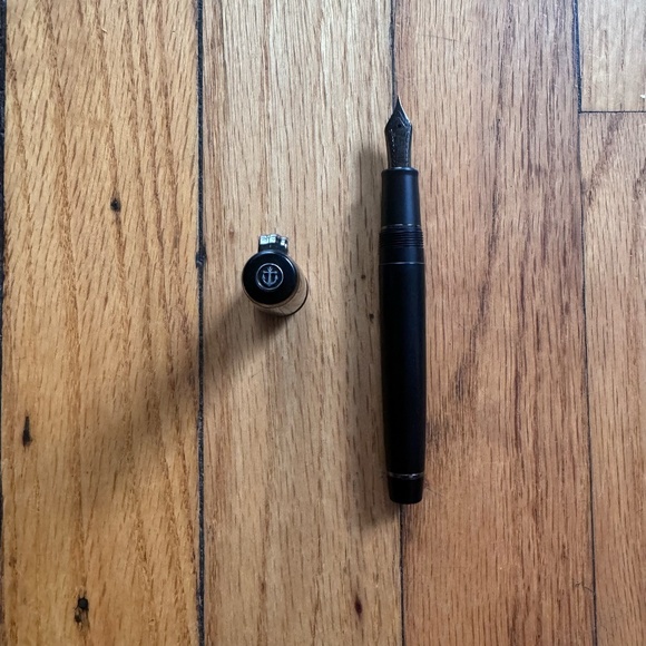 Sailor Professional Gear Imperial Black - Fine - Picture 2 of 3